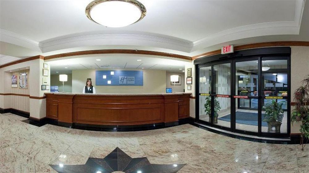 Holiday Inn Express Hotel & Suites Easton By Ihg Exterior photo