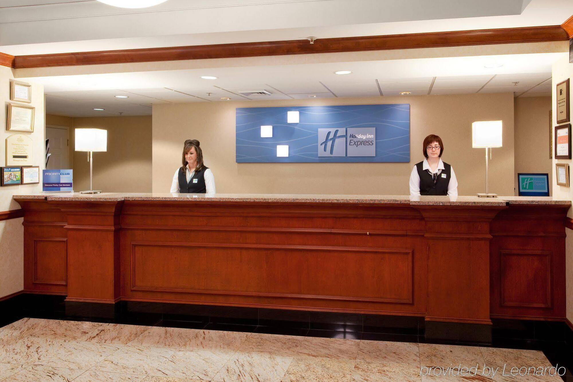 Holiday Inn Express Hotel & Suites Easton By Ihg Exterior photo