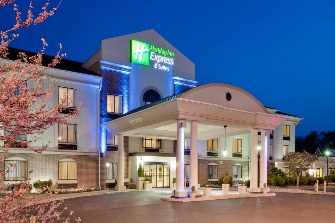 Holiday Inn Express Hotel & Suites Easton By Ihg Exterior photo