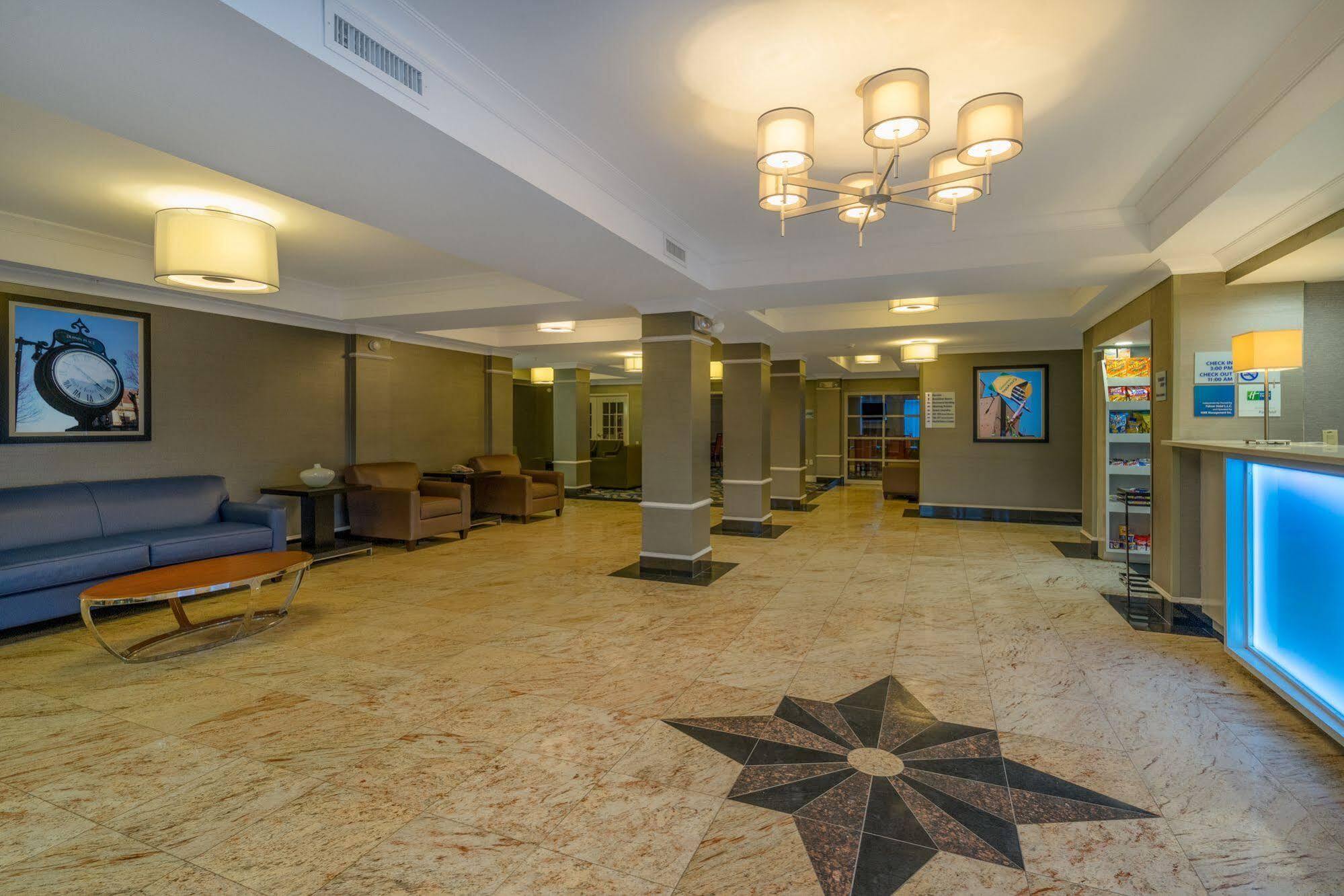 Holiday Inn Express Hotel & Suites Easton By Ihg Exterior photo